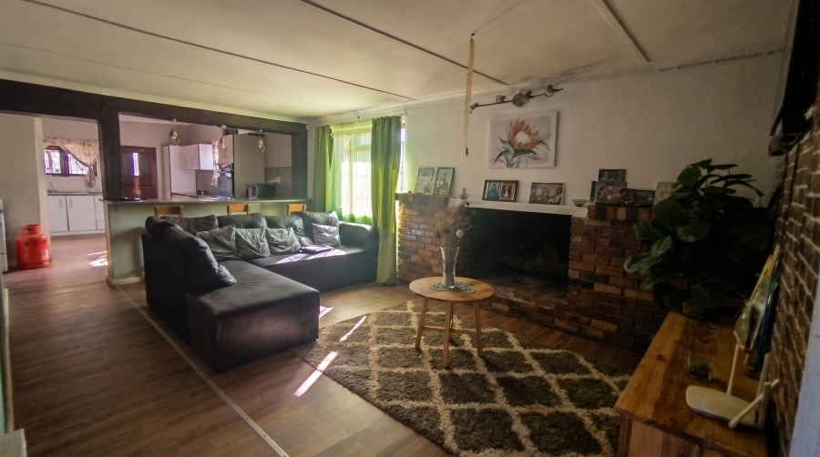 4 Bedroom Property for Sale in Napier Western Cape